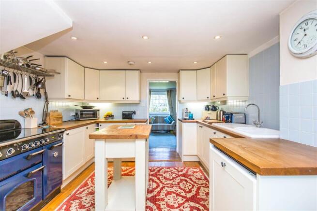 Kitchen.jpg