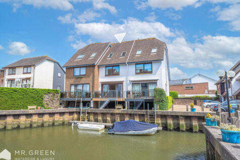 The Moorings, 2 Willow Way, Christchurch, BH23 1JJ