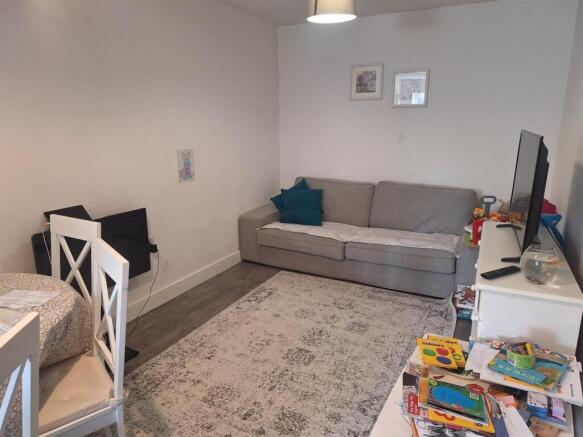Lounge Area.jpg