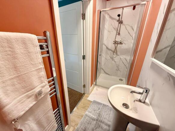 1 bed End of Terrace to rent Image 8
