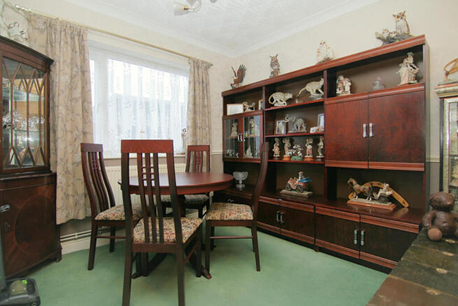 3 bed Semi-Detached for sale Image 7