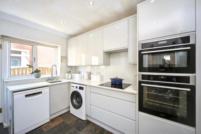 3 bed Detached for sale Image 8