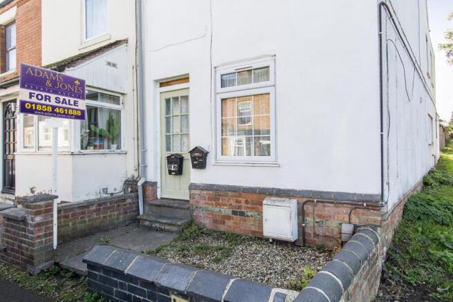 1-bed flat on East Street, Market Harborough, £127,500