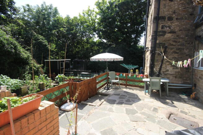 Photo 4