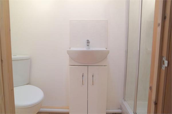 En Suite Shower Roo