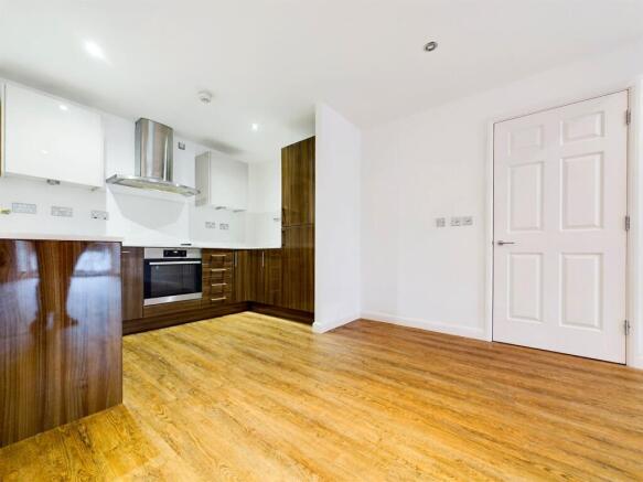 Open Plan Living Room/Kitchen