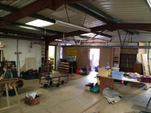 Photo 3