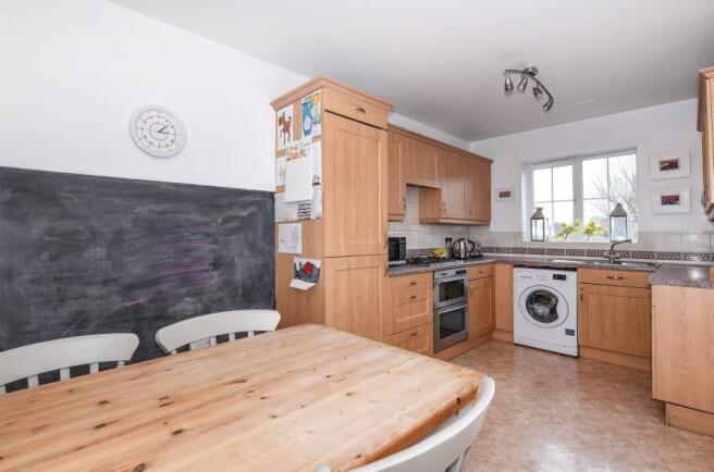 7 Caspian Close
