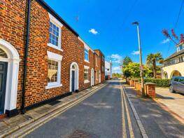 18, Black Friars, Chester CH1 2NU
