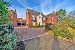 5, Firs Walk, Burntwood WS7 4UG