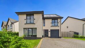 19, Glenluce Drive, Bishopton PA7 5LX
