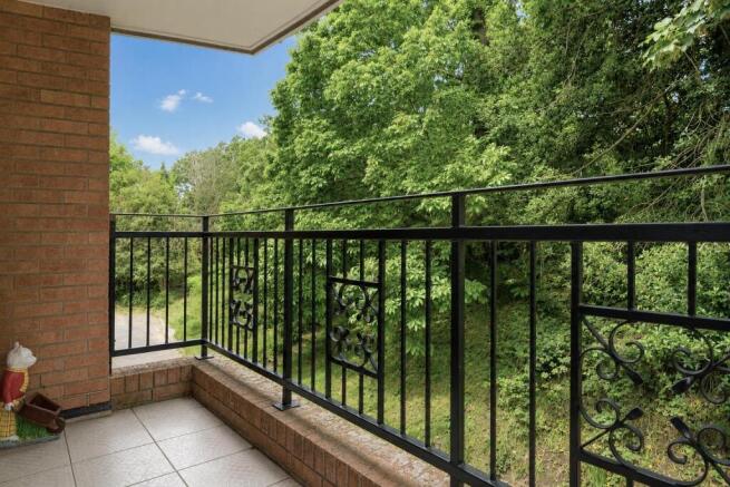 Balcony3.jpg