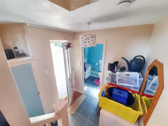 Entrance hall new.jpg