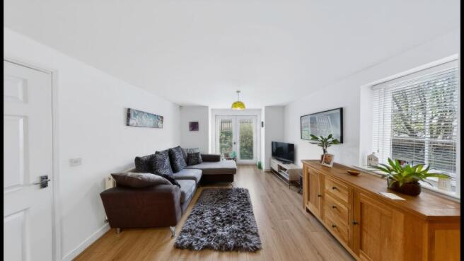 Lounge/Kitchen