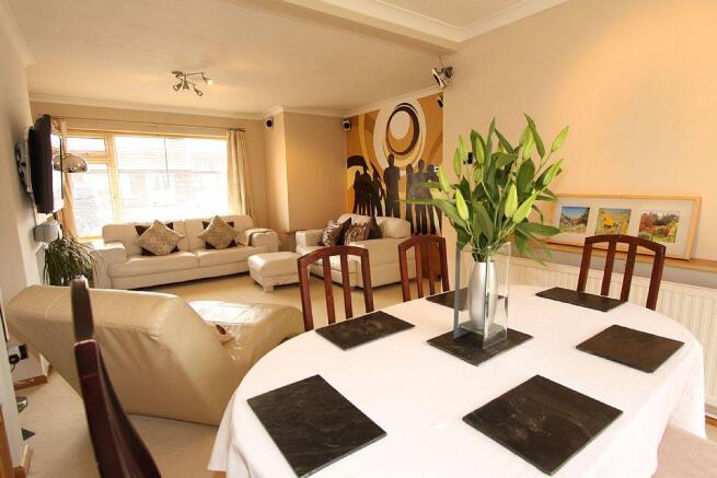 Lounge/diner