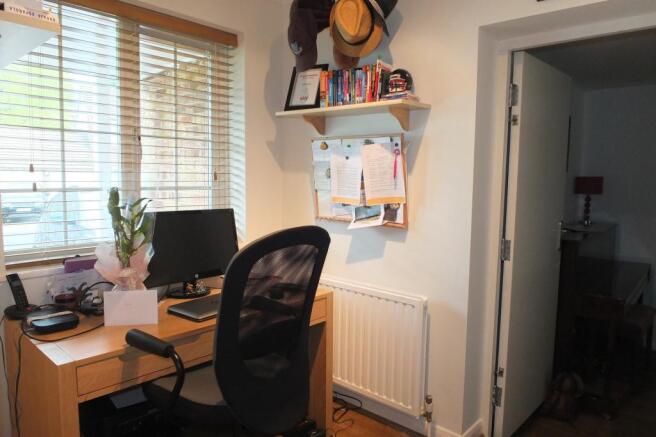 Photo 11