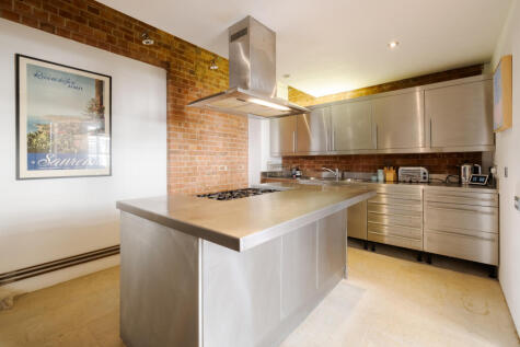 Shepherdess Walk, London, N1