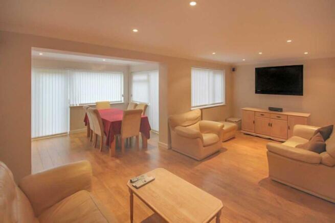 Lounge Dining Room