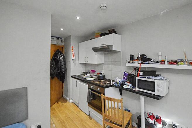 117 Hendon Way, London NW2 2NA