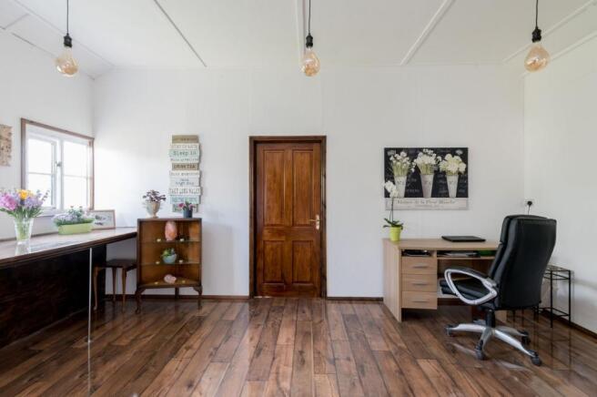 Garage/Annexe