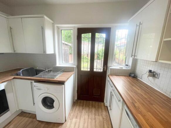 Kitchen (1)