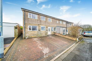 18, Copperfield Close, Burnley BB10 3RT