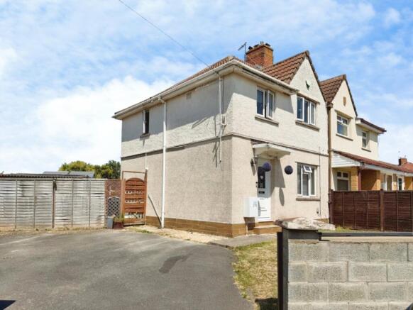 Front Garden & Driveway
