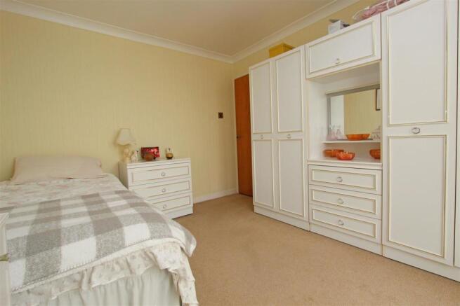 Bedroom 2.jpg