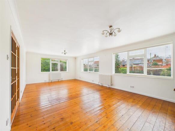 3 bed Detached for sale Image 7