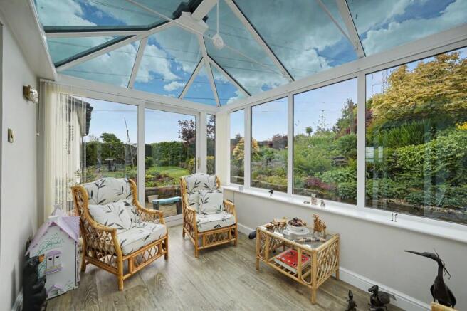 4 bed Cottage for sale Image 4