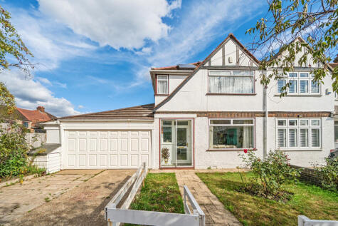 Aylesford Avenue, Beckenham