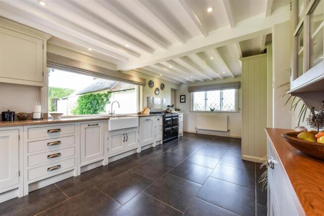 Kitchen/Breakfast Room
