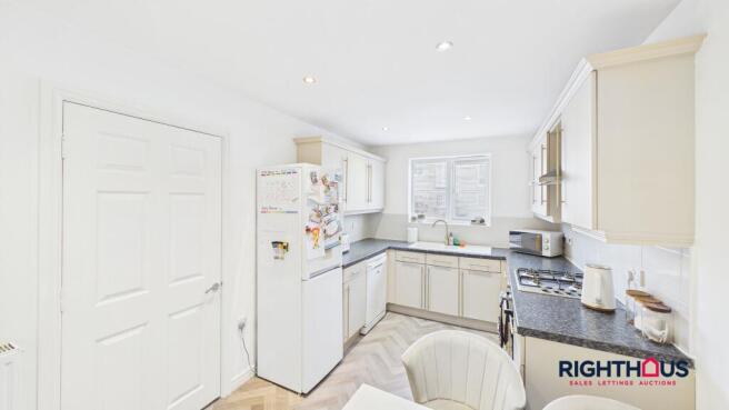 4 bed End of Terrace for sale Image 11