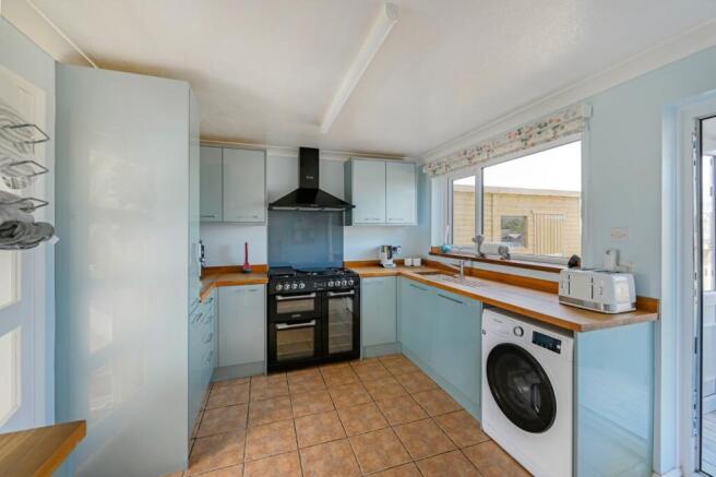 Romney Road, Lydd, Romney Marsh, Kent, TN29 photo 4