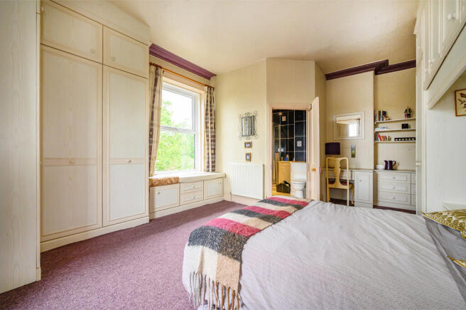 4 bed End of Terrace for sale Image 12