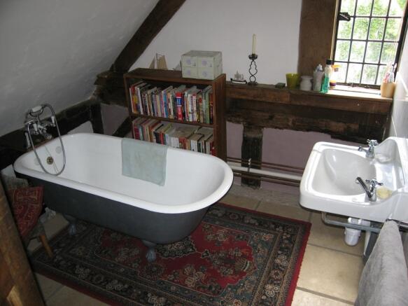 Photo 9