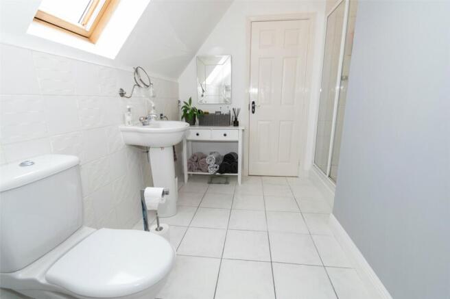 Jack & Jill En-Suite