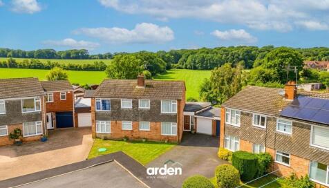 Meadow Close, Kington, WR7