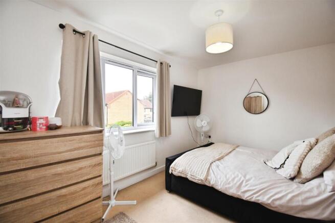 2 bed Terraced for sale Image 8