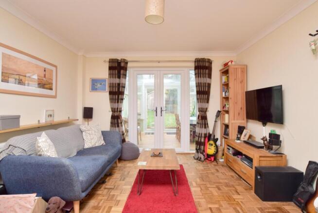 901cwp9y - lounge...