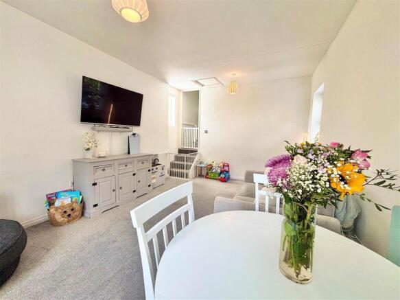 Living/Dining Room
