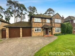 17, Chatsworth Heights, Camberley GU15 1NH