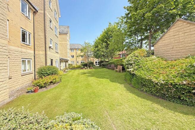 1 bed Apartment for sale Image 4