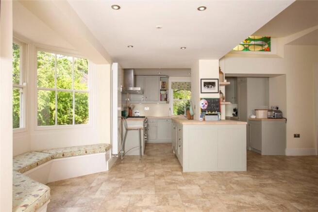 Kitchen/Breakfast