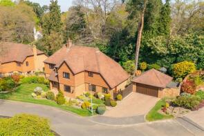 4, The Links, Ascot SL5 7TN