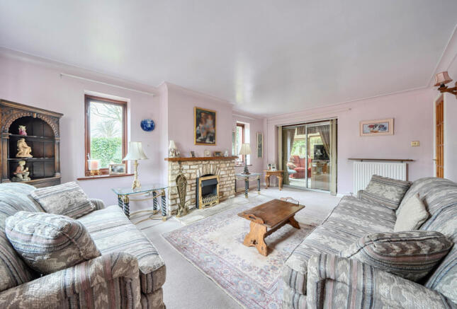 1424360-11-69b827...