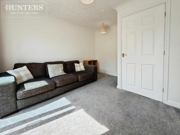 2 bed Semi-Detached for sale Image 4