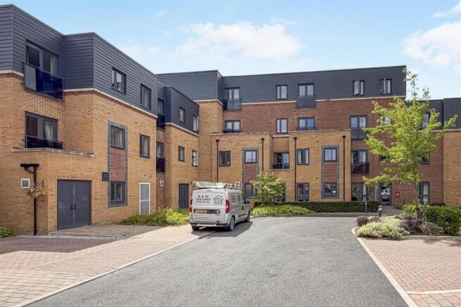 1 bed Apartment for sale Image 11