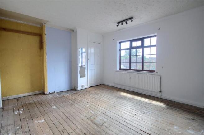 3 bed Semi-Detached for sale Image 9