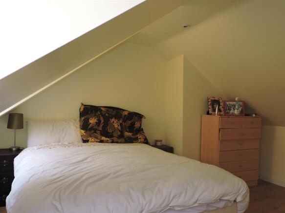 bed 1